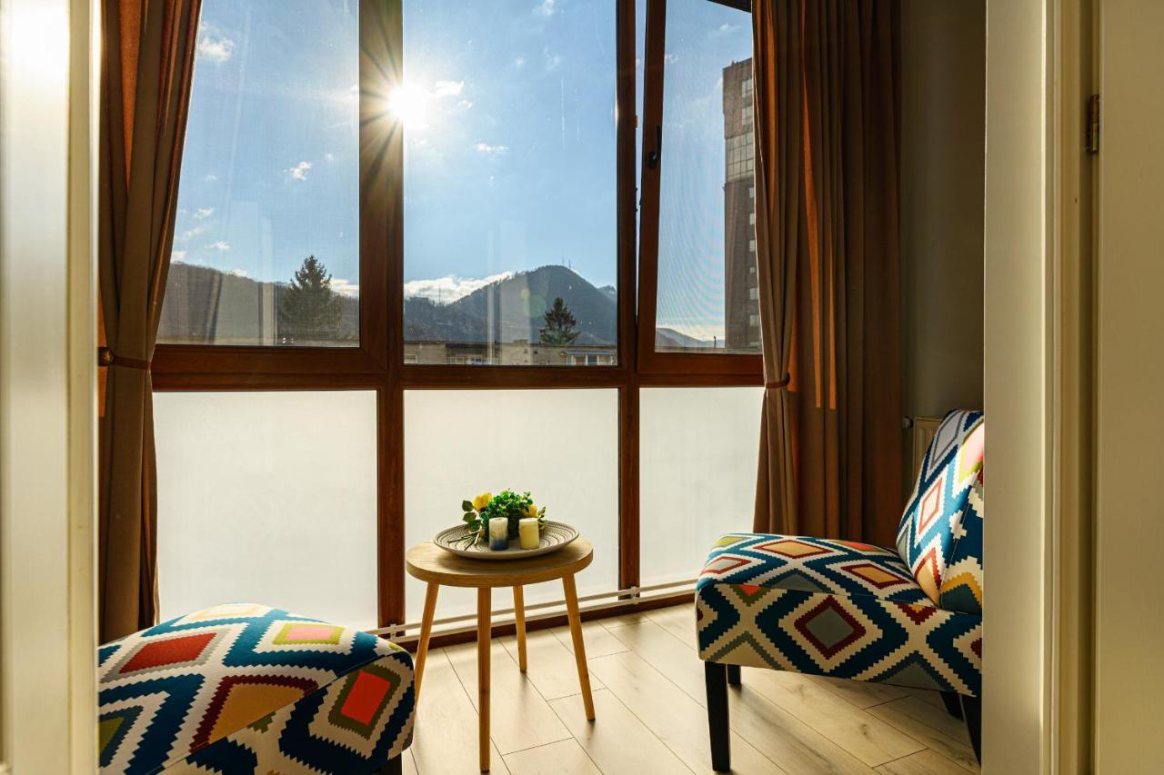 Chic&View Brasov Apartment Buitenkant foto