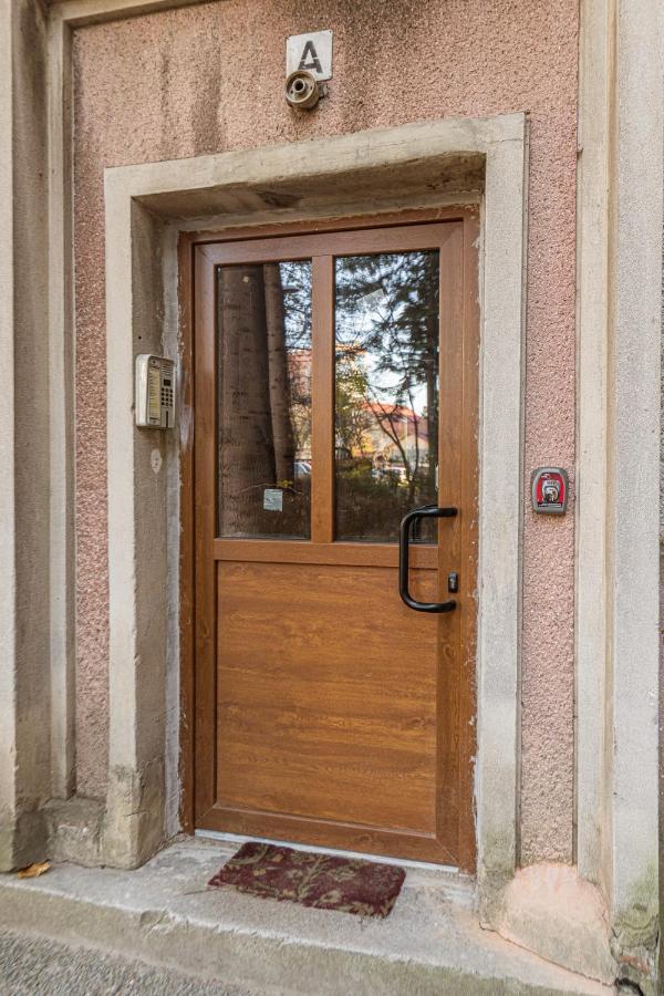 Chic&View Brasov Apartment Buitenkant foto