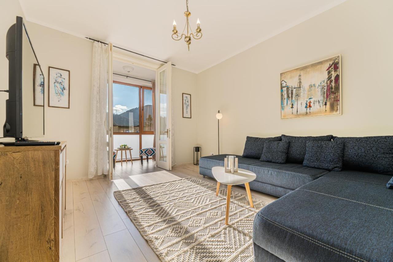Chic&View Brasov Apartment Buitenkant foto